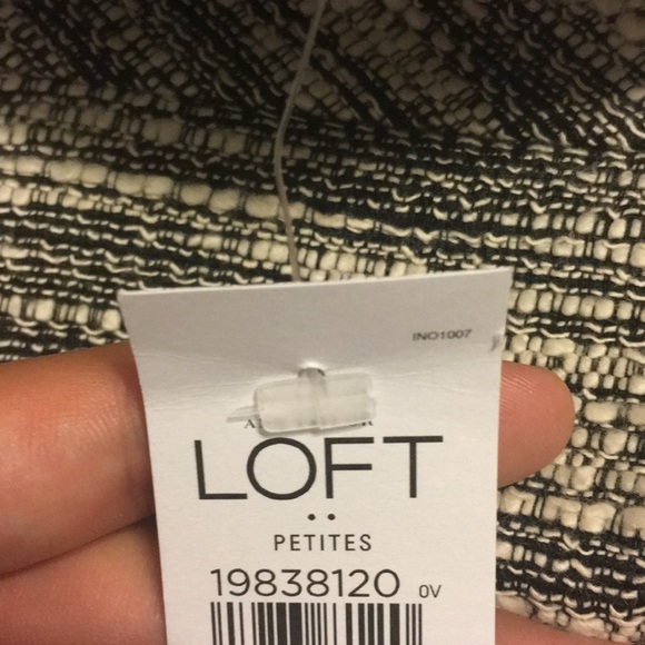 Loft black and white tweed skirt - Picture 2 of 2